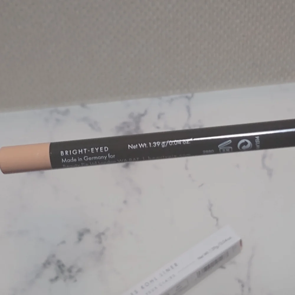 Beauty Pie Big Bright Eyes Khol Liner